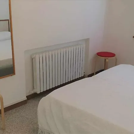 L20 Grazioso Bilocale Con Giardino
